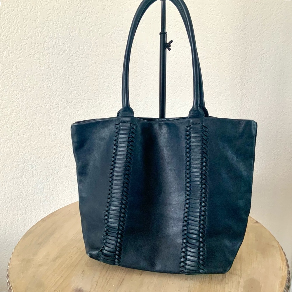 Vintage Berge Italy Navy Leather Shoulder Bag